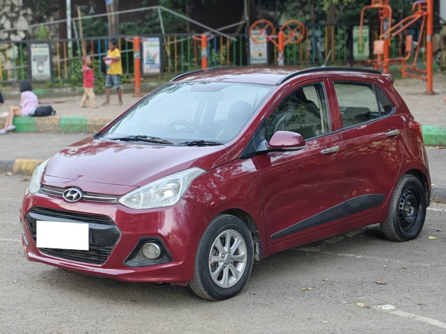 Second-hand 2014 Hyundai i10 Asta AT for sale in Navi Mumbai-3