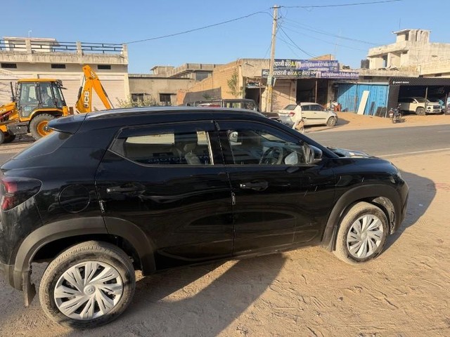 Second-hand 2025 Renault Kiger Authentic for sale in Jalore-1