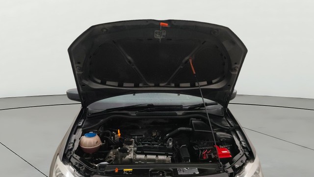 Second-hand 2013 Volkswagen Polo Petrol Comfortline 1.2L for sale in Pune-9