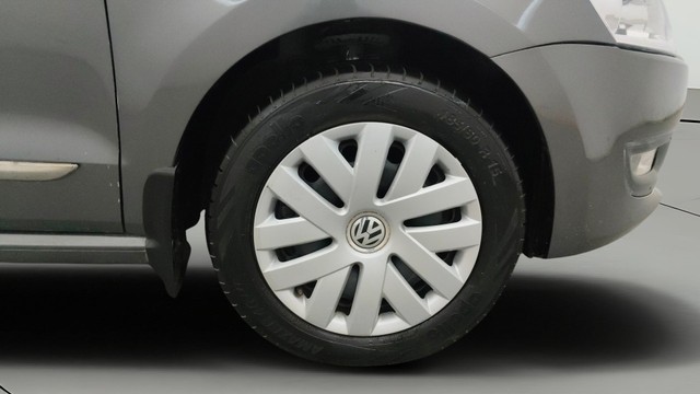 Second-hand 2013 Volkswagen Polo Petrol Comfortline 1.2L for sale in Pune-23