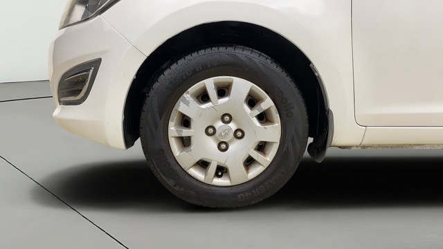 Second-hand 2013 Hyundai i20 Magna for sale in Thane-25