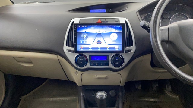 Second-hand 2013 Hyundai i20 Magna for sale in Thane-22