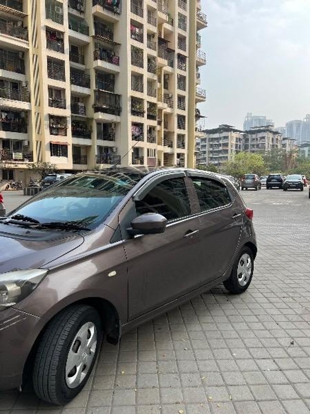 Second-hand 2018 Tata Tiago 1.2 Revotron XT for sale in Kalyan-12