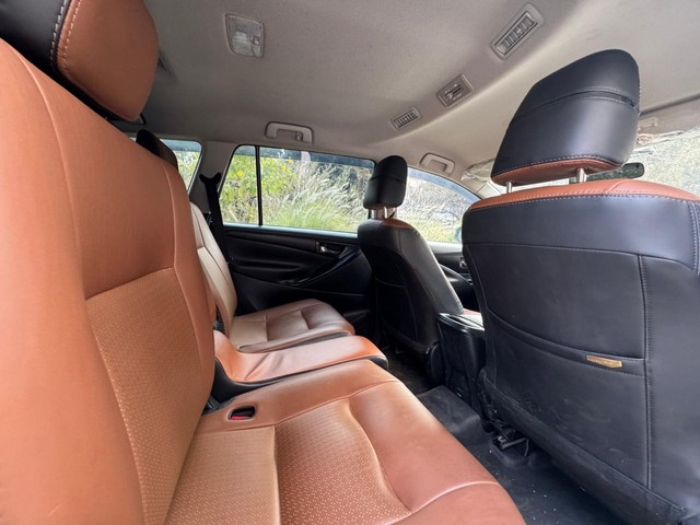 Toyota Innova Crysta 2.4 GX 7 STR AT Second-hand 2022 Toyota Innova Crysta 2.4 GX 7 STR AT for sale in Hyderabad-6