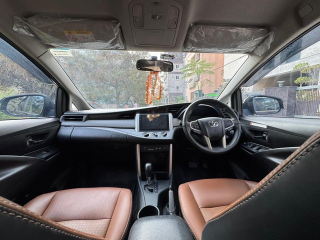 Toyota Innova Crysta 2.4 GX 7 STR AT Second-hand 2022 Toyota Innova Crysta 2.4 GX 7 STR AT for sale in Hyderabad-9