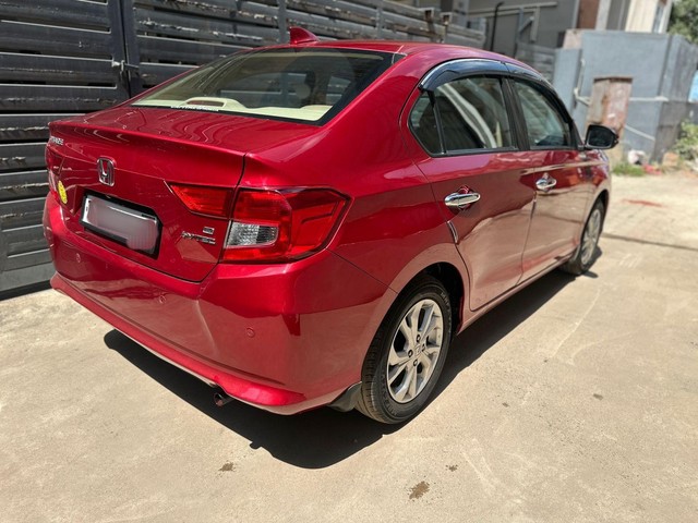 Second-hand 2020 Honda Amaze VX CVT Petrol for sale in Chennai-5