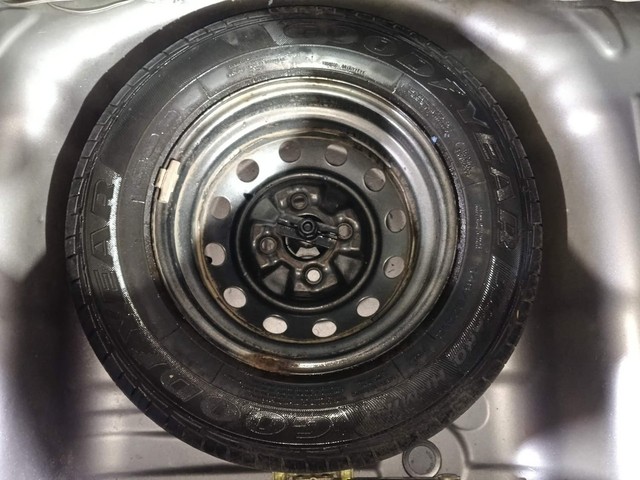 Hyundai EON Era Second-hand 2013 Hyundai EON Era for sale in Kochi-21