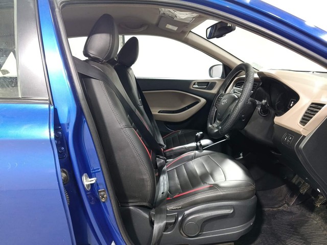 Second-hand 2016 Hyundai i20 1.2 Asta for sale in Kochi-15