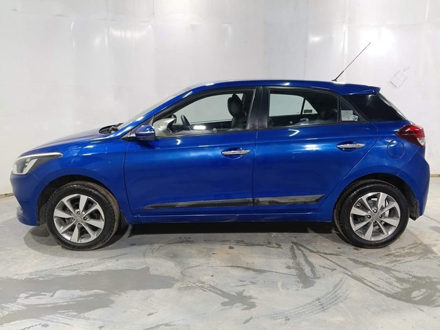 Second-hand 2016 Hyundai i20 1.2 Asta for sale in Kochi-6