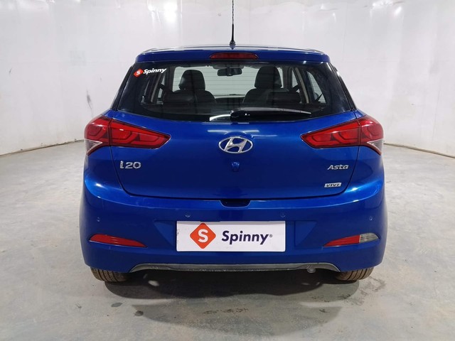 Second-hand 2016 Hyundai i20 1.2 Asta for sale in Kochi-4