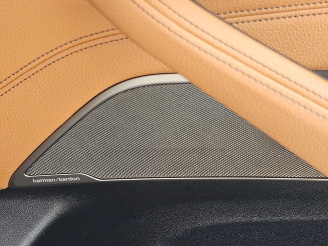 Second-hand 2022 BMW 5 Series 520d Luxury Line for sale in Mumbai-30