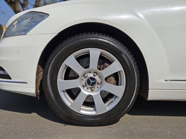 Second-hand 2012 Mercedes-Benz S-Class S 300 for sale in Mumbai-27