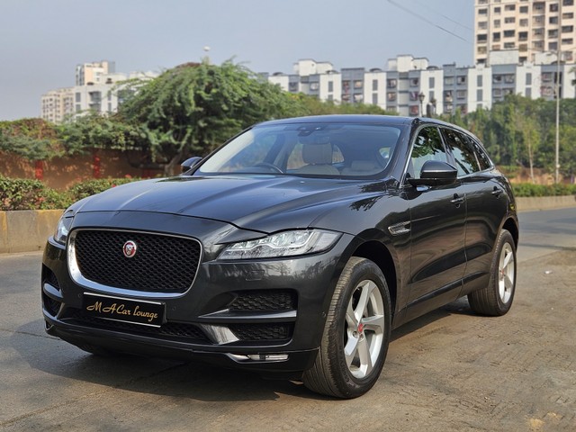 Second-hand 2019 Jaguar F-Pace Prestige 2.0 AWD for sale in Mumbai-5