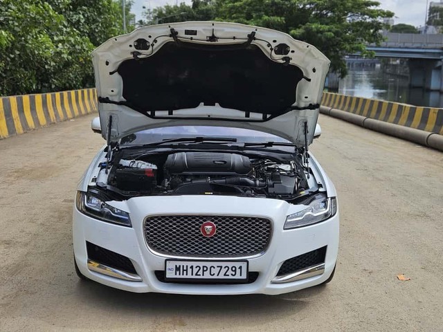 Second-hand 2017 Jaguar XF 2.0 Diesel Portfolio for sale in Mumbai-19