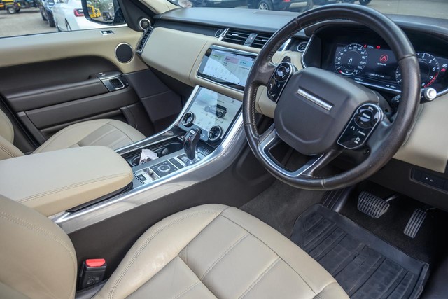 Second-hand 2021 Land Rover Range Rover Sport 2.0 Petrol SE for sale in Mumbai-10