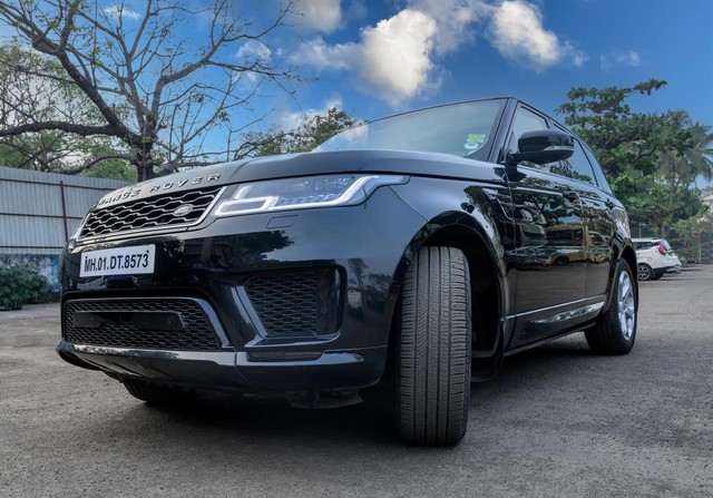 Second-hand 2021 Land Rover Range Rover Sport 2.0 Petrol SE for sale in Mumbai-3
