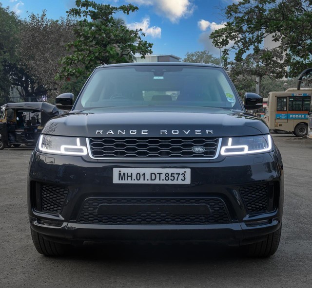 Second-hand 2021 Land Rover Range Rover Sport 2.0 Petrol SE for sale in Mumbai-4