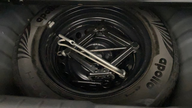 Second-hand 2021 Hyundai Grand i10 Nios Sportz CNG for sale in Lucknow-27