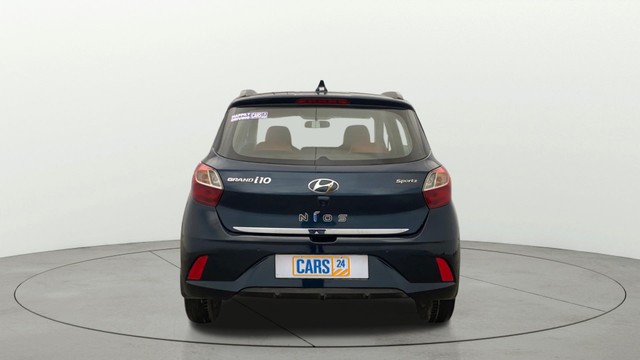 Second-hand 2021 Hyundai Grand i10 Nios Sportz CNG for sale in Lucknow-3