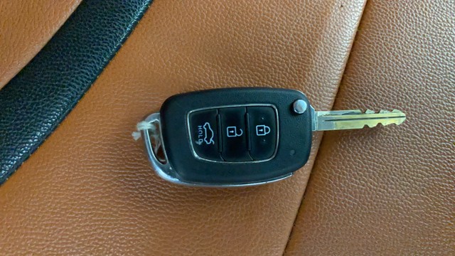 Second-hand 2021 Hyundai Grand i10 Nios Sportz CNG for sale in Lucknow-21