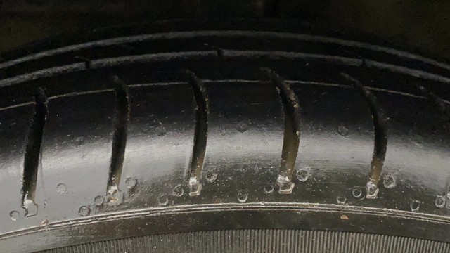 Second-hand 2021 Hyundai Grand i10 Nios Sportz CNG for sale in Lucknow-30