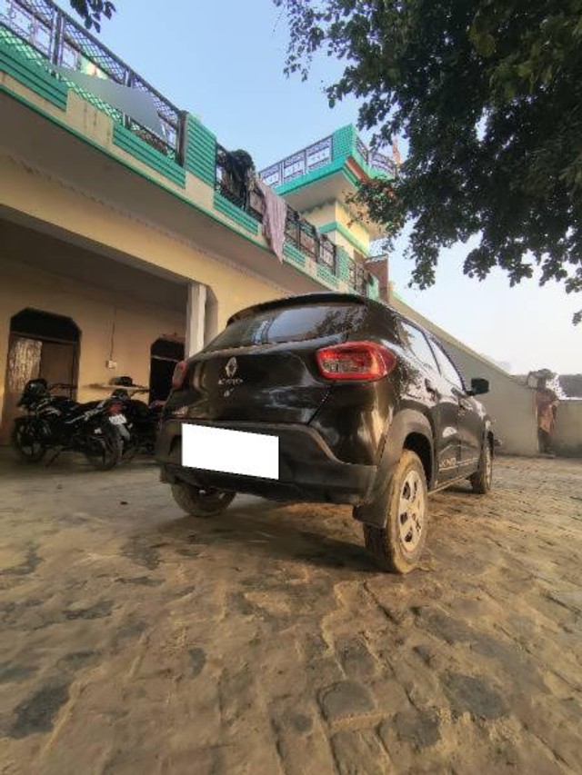 Second-hand 2018 Renault KWID 1.0 RXT Optional for sale in Hapur-10