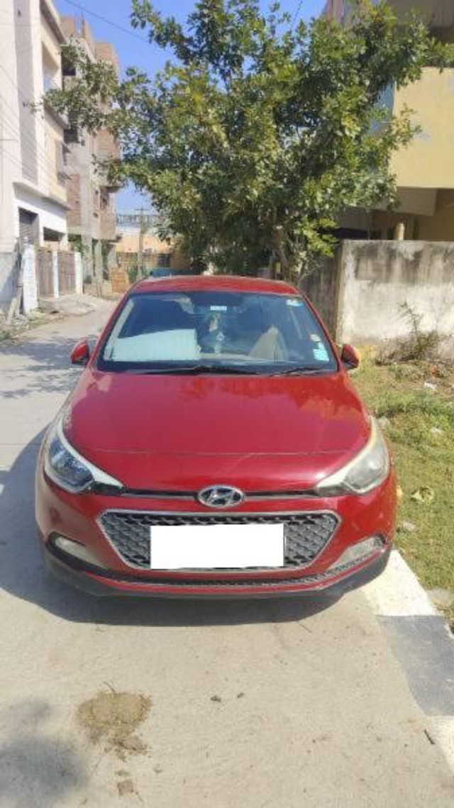 Second-hand 2015 Hyundai i20 Sportz Option 1.2 for sale in Kanchipuram-4