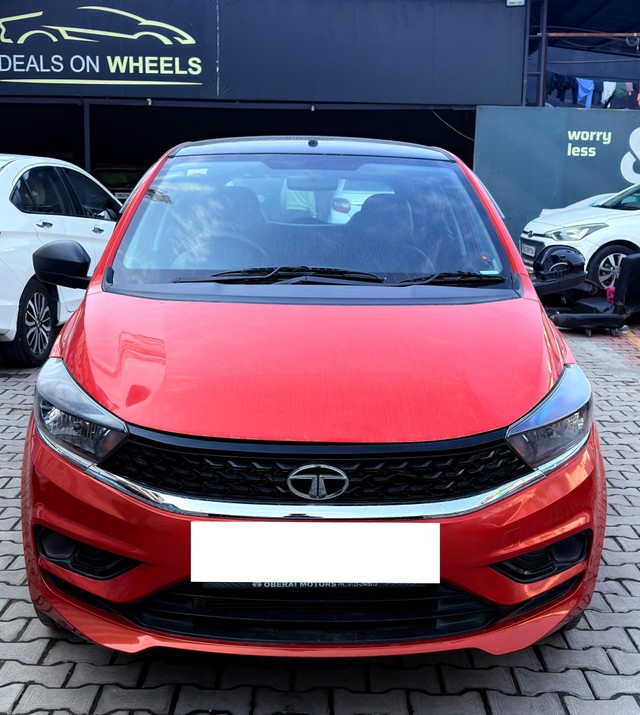 Second-hand 2020 Tata Tiago XE for sale in Dehradun-3