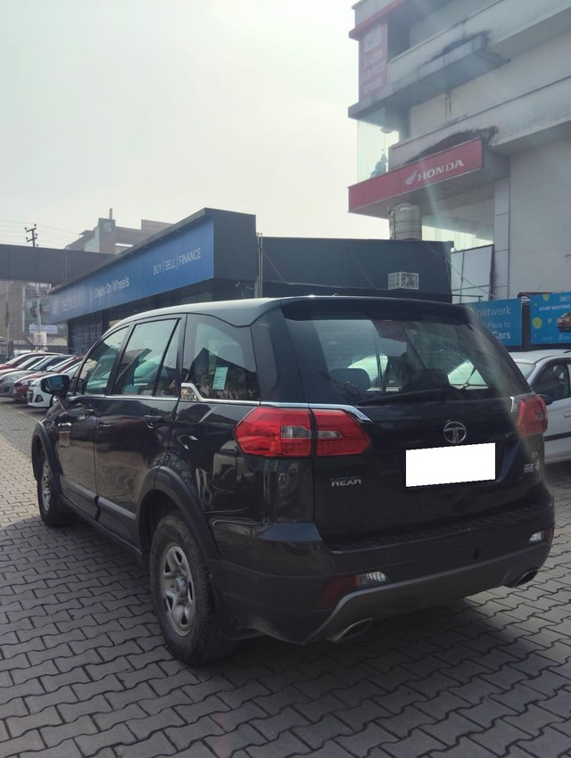 Second-hand 2018 Tata Hexa XM for sale in Dehradun-9