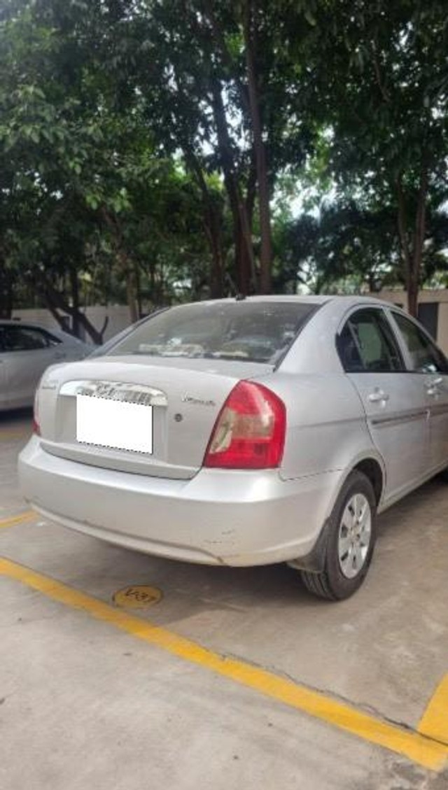 Second-hand 2009 Hyundai Verna i (Petrol) for sale in Ranga reddy-5