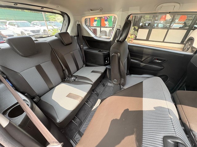 Second-hand 2022 Maruti XL6 Zeta CNG BSVI for sale in Thane-16