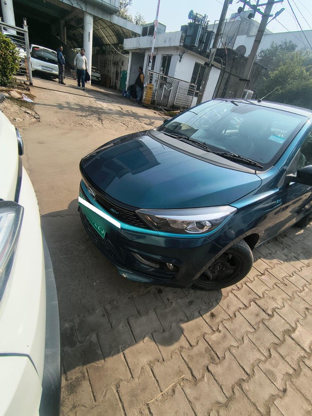 Second-hand 2022 Tata Tiago EV XZ Plus Tech LUX LR for sale in Kota-4