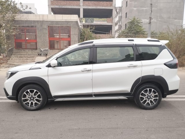 Second-hand 2022 Maruti XL6 Alpha Plus AT BSVI for sale in New Delhi-2