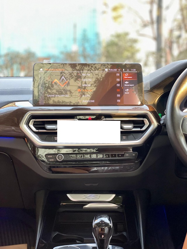 Second-hand 2023 BMW X3 xDrive20d Luxury Edition for sale in New Delhi-16