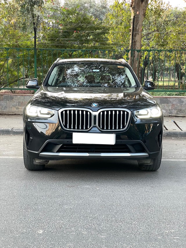 Second-hand 2023 BMW X3 xDrive20d Luxury Edition for sale in New Delhi-5