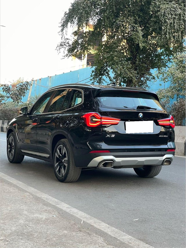 Second-hand 2023 BMW X3 xDrive20d Luxury Edition for sale in New Delhi-10