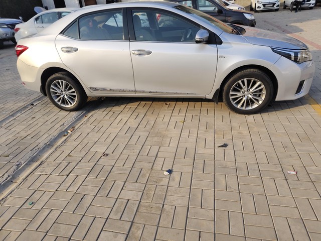 Second-hand 2015 Toyota Corolla Altis 1.8 J for sale in Ludhiana-1