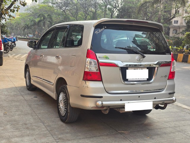 Second-hand 2014 Toyota Innova 2.5 G (Diesel) 7 Seater BS IV for sale in Mumbai-12