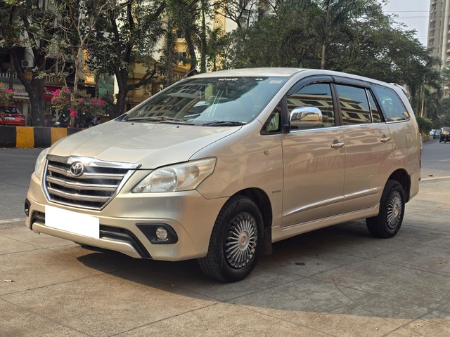 Second-hand 2014 Toyota Innova 2.5 G (Diesel) 7 Seater BS IV for sale in Mumbai-8