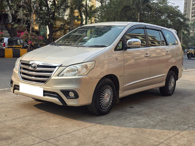 Second-hand 2014 Toyota Innova 2.5 G (Diesel) 7 Seater BS IV for sale in Mumbai-3
