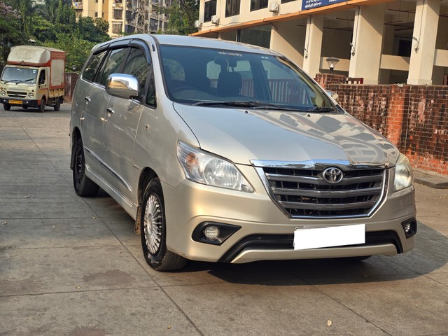 Second-hand 2014 Toyota Innova 2.5 G (Diesel) 7 Seater BS IV for sale in Mumbai-0