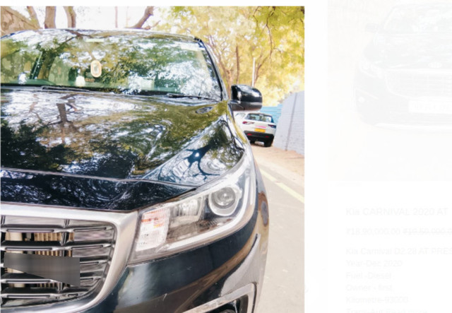 Second-hand 2020 Kia Carnival Premium for sale in New Delhi-9