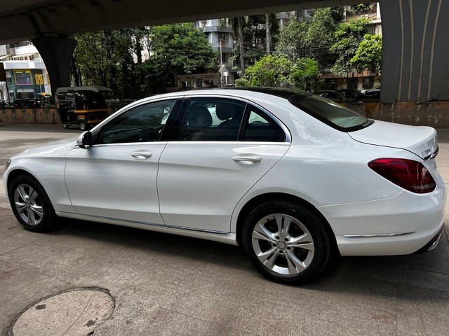 Second-hand 2014 Mercedes-Benz C-Class C 200 AVANTGARDE for sale in Mumbai-4