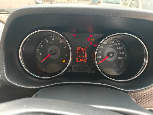 Second-hand 2018 Mahindra TUV 300 T10 for sale in Dehradun-8