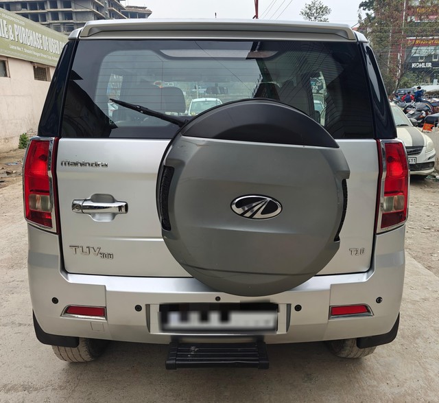 Second-hand 2018 Mahindra TUV 300 T10 for sale in Dehradun