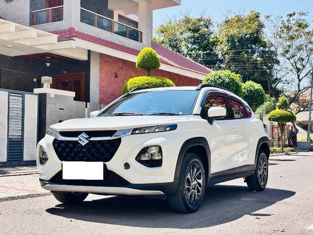 Second-hand 2024 Maruti Suzuki FRONX Delta Plus for sale in Shimoga-11