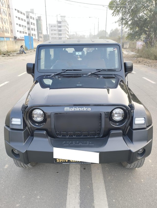 Second-hand 2023 Mahindra Thar LX 4WD Hard Top Diesel AT BSVI for sale in New Delhi-5