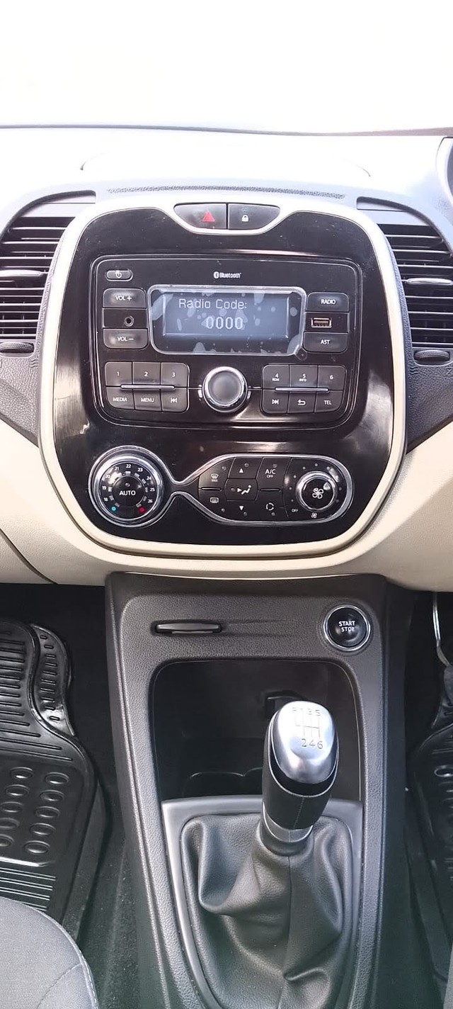 Second-hand 2019 Renault Captur 1.5 Diesel RXE for sale in Kolkata-9