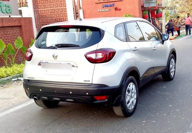 Second-hand 2019 Renault Captur 1.5 Diesel RXE for sale in Kolkata-5