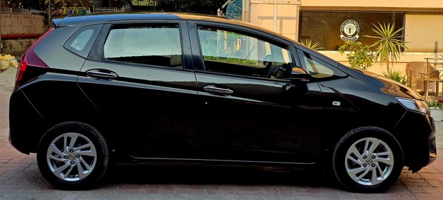 Second-hand 2018 Honda Jazz V for sale in New Delhi-1